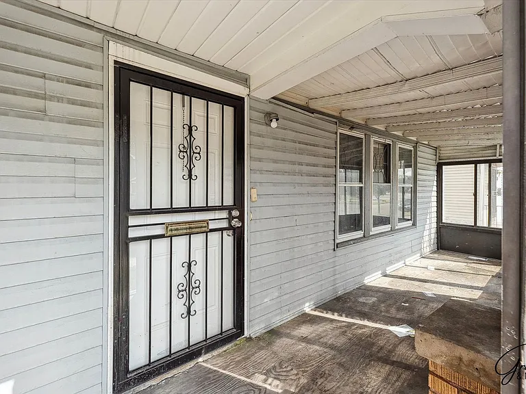 15356/15358 Washburn - Ten Star Holdings LLC — Photo 4