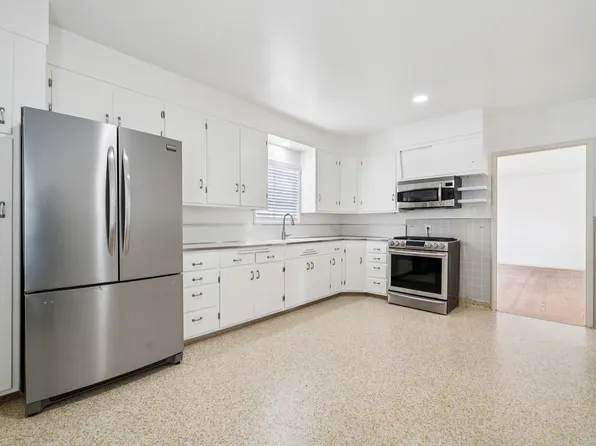 4322 Salem St APT A, Emeryville, CA 94608