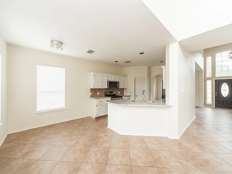 20306 Baytide Ct — Photo 8