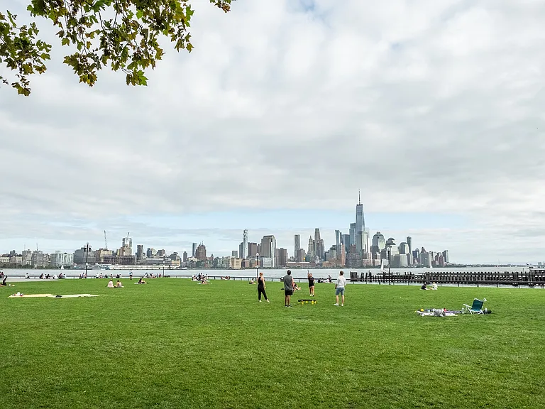 Pier A Park