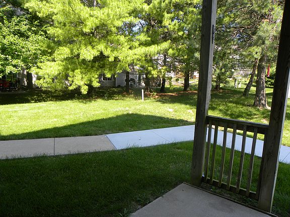 2nd image of 950 67th St Unit 414