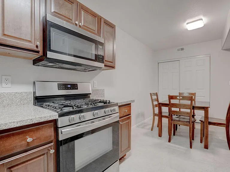 7885 W Flamingo Rd #1016 — Photo 11