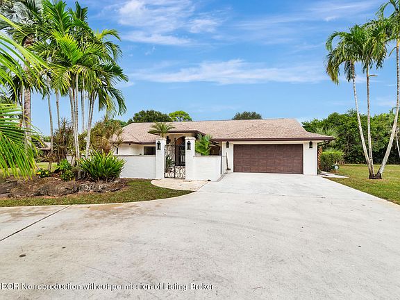 4th image of 6725 Katherine Rd