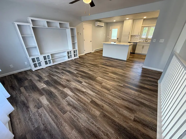 365 Bellvue Ave — Photo 4