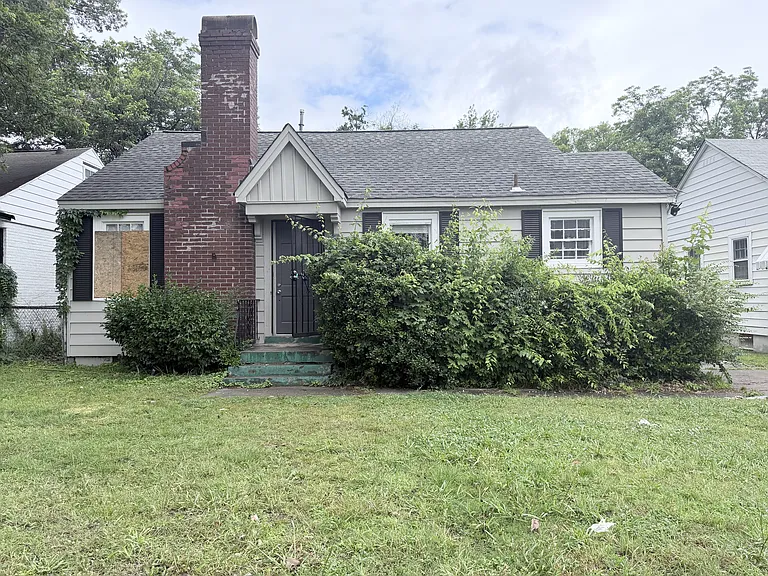 793 N Hollywood St — Photo 1