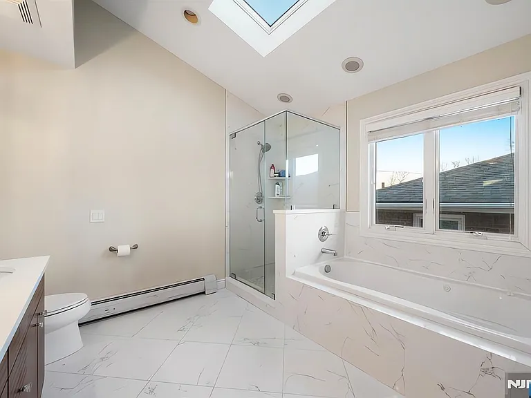 220B Glen Ave #B — Photo 9