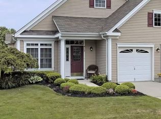 413 Stuart Ct, Thorofare, NJ 08086