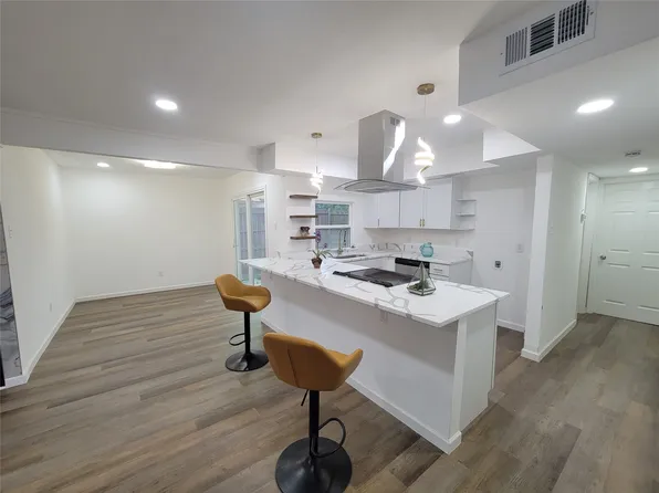 728 Arrowhead Cir, Garland, TX 75043