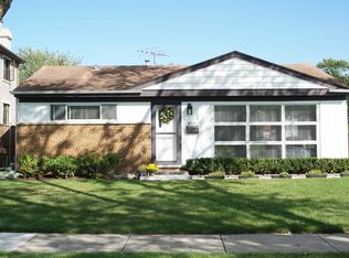 8301 N Odell Ave, Niles, IL