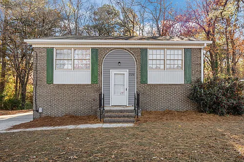 735 Ashbrook Rd Photo 1