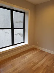 Rented by Space Link Realty