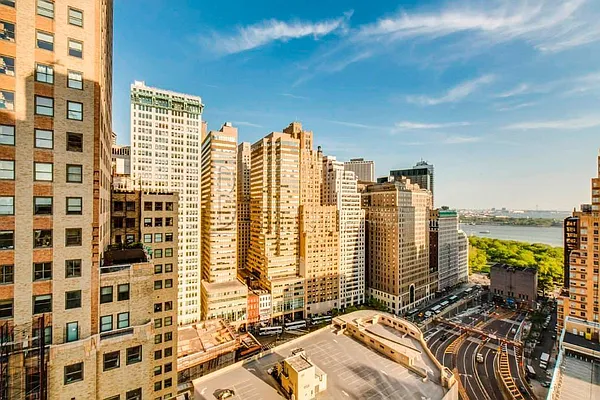 Rented by Bouklis Group | media 15