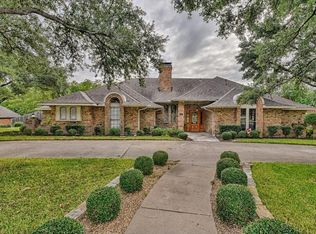 1010 Wind Ridge Dr, Duncanville, TX 75137