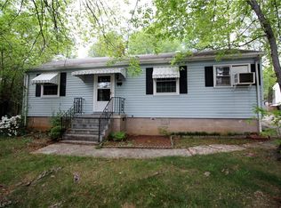 1510 W Cornwallis Dr, Greensboro, NC 27408