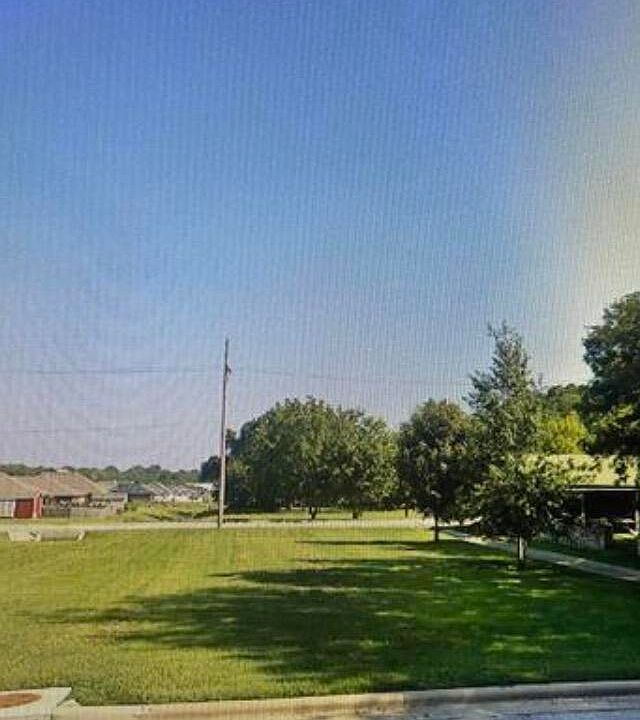 1st image of Lexie Ln