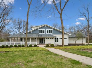 36599 River Oaks Cir, Cumming, IA 50061