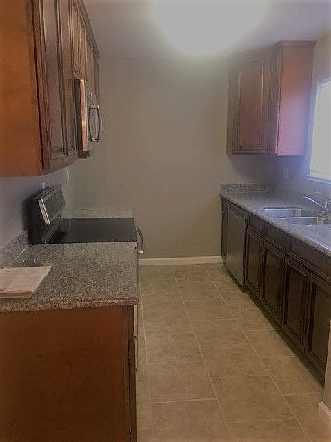 1st image of 4714 Greensboro Way
