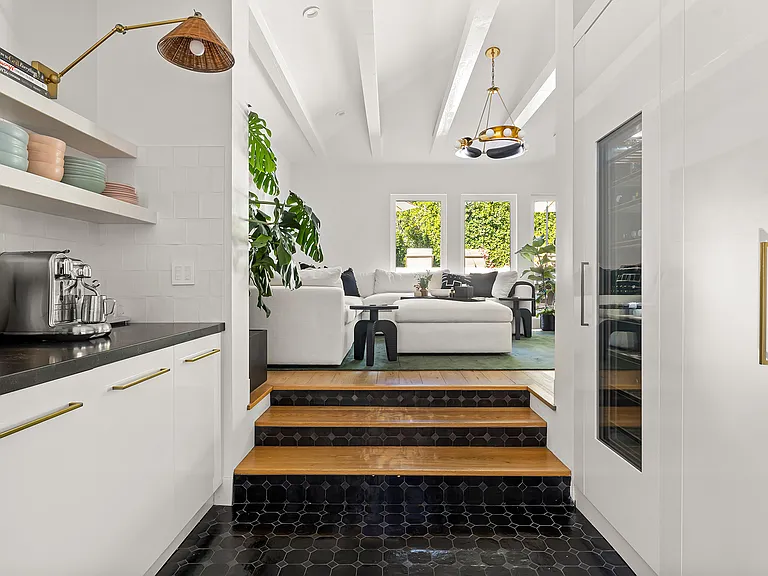 5115 Los Feliz Blvd — Photo 4
