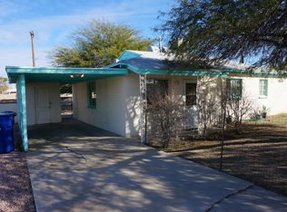 2713 E Warwick Vis, Tucson, AZ 85713
