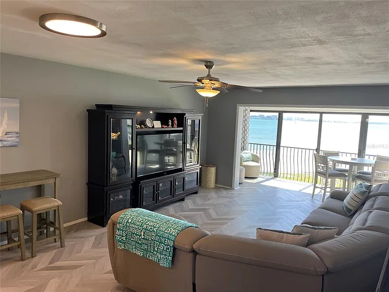 895 S Gulfview Blvd #203 — Photo 23
