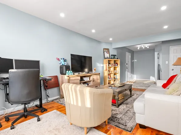 67-30 Clyde Street image 3 of 19