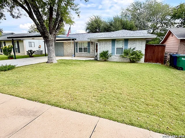 3 bed, 1.0 bath, 1235 sqft, $1,500 — Photo 3