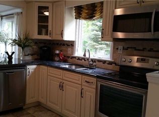 4 Edward St, Centereach, NY 11720