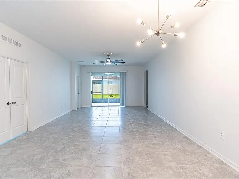 628 Reggie Rd — Photo 23