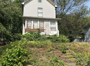 77 Wilhelm St, Struthers, OH 44471