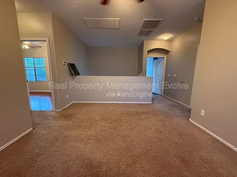 35828 N Zachary Rd — Photo 15