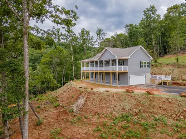 74 Elevation Dr, Franklin, NC 28734