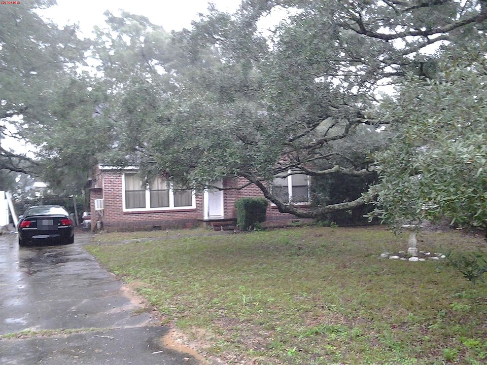 1st image of 7600 W Jackson St