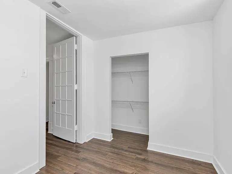 1915 Mccallie Ave — Photo 21