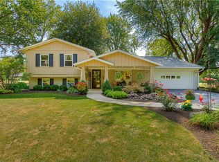 205 West Dr, Fortville, IN