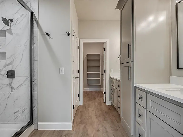 924 Kyle Dr — Photo 18