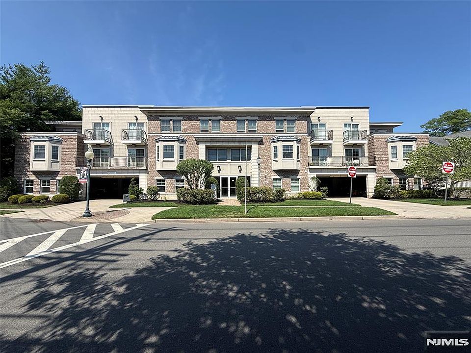 1st image of 55-59 Patterson St