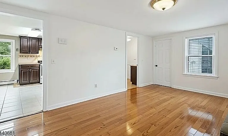 26 Harrison St #B — Photo 5
