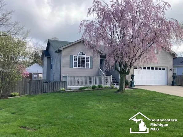 3251 9th St, Monroe, MI 48162