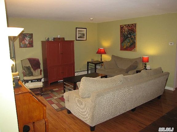 2nd image of 81 Richmond Blvd Unit 3B
