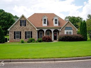 101 Lawrence Dr, Villa Rica, GA 30180