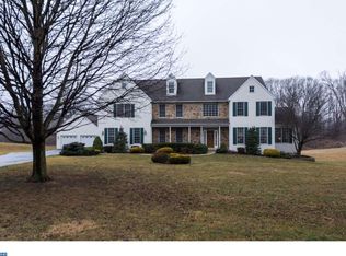 565 Winturford Dr, West Chester, PA 19382