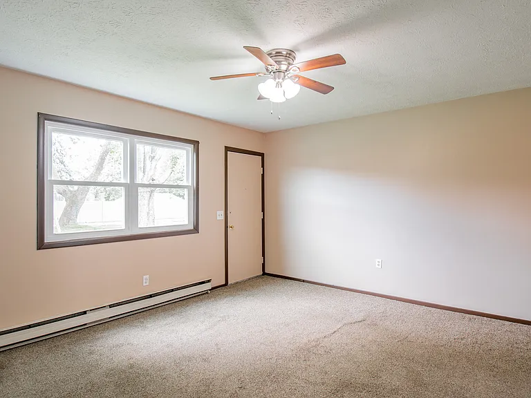 217 Edwin St NW #A — Photo 11