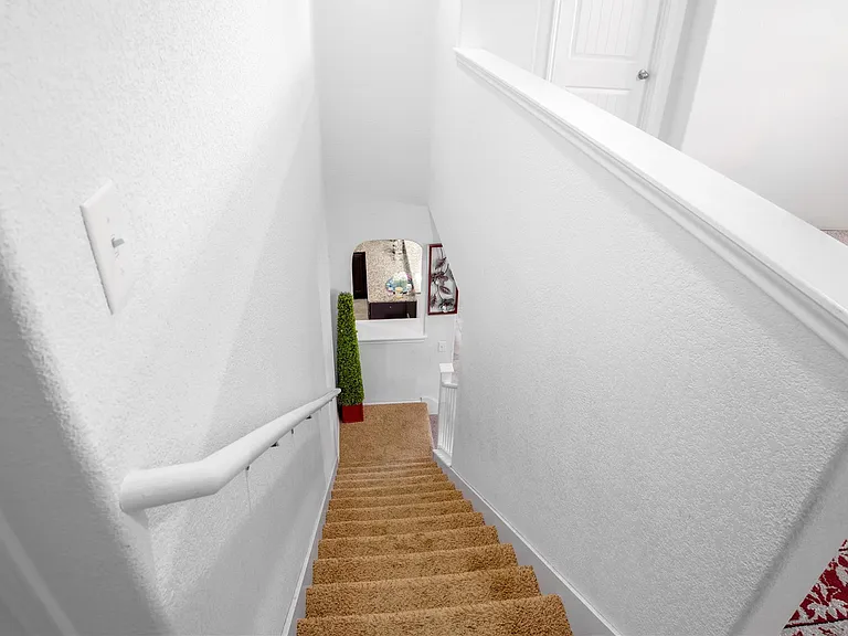 606 Screech Owl Dr — Photo 16