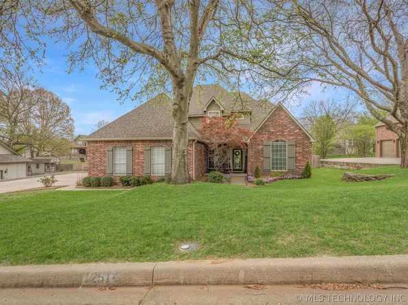 12514 S 18th Cir E, Jenks, OK 74037