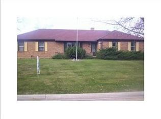 318 S Stanton St, Shannon, IL 61078
