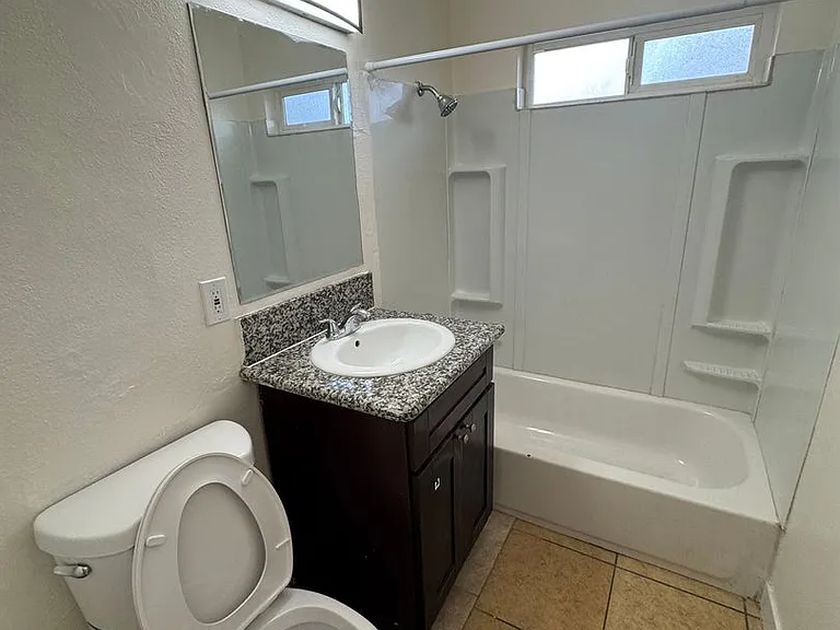 4327 Altadena Ave — Photo 7