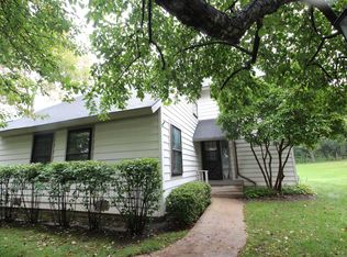 719 Colby Ct, Gurnee, IL 60031