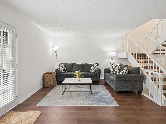 3rd image of 7345 Cardigan Cir