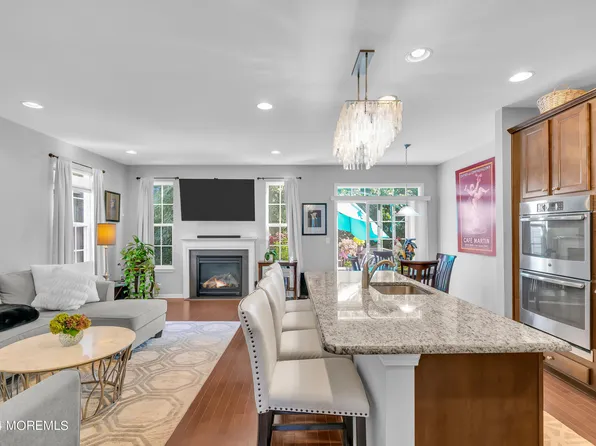 158 Yale Boulevard, Shrewsbury Boro, NJ 07702