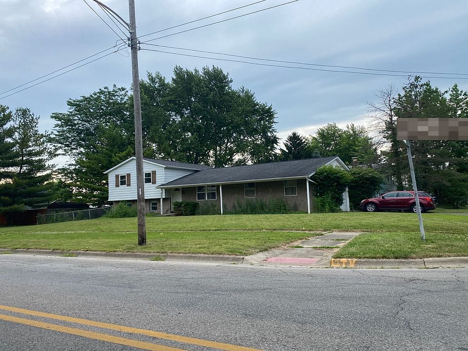 2nd image of 2558 Hardy Parkway St